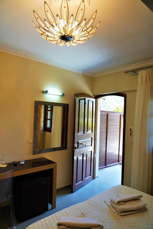 פארגה Villa Ilias מראה חיצוני תמונה