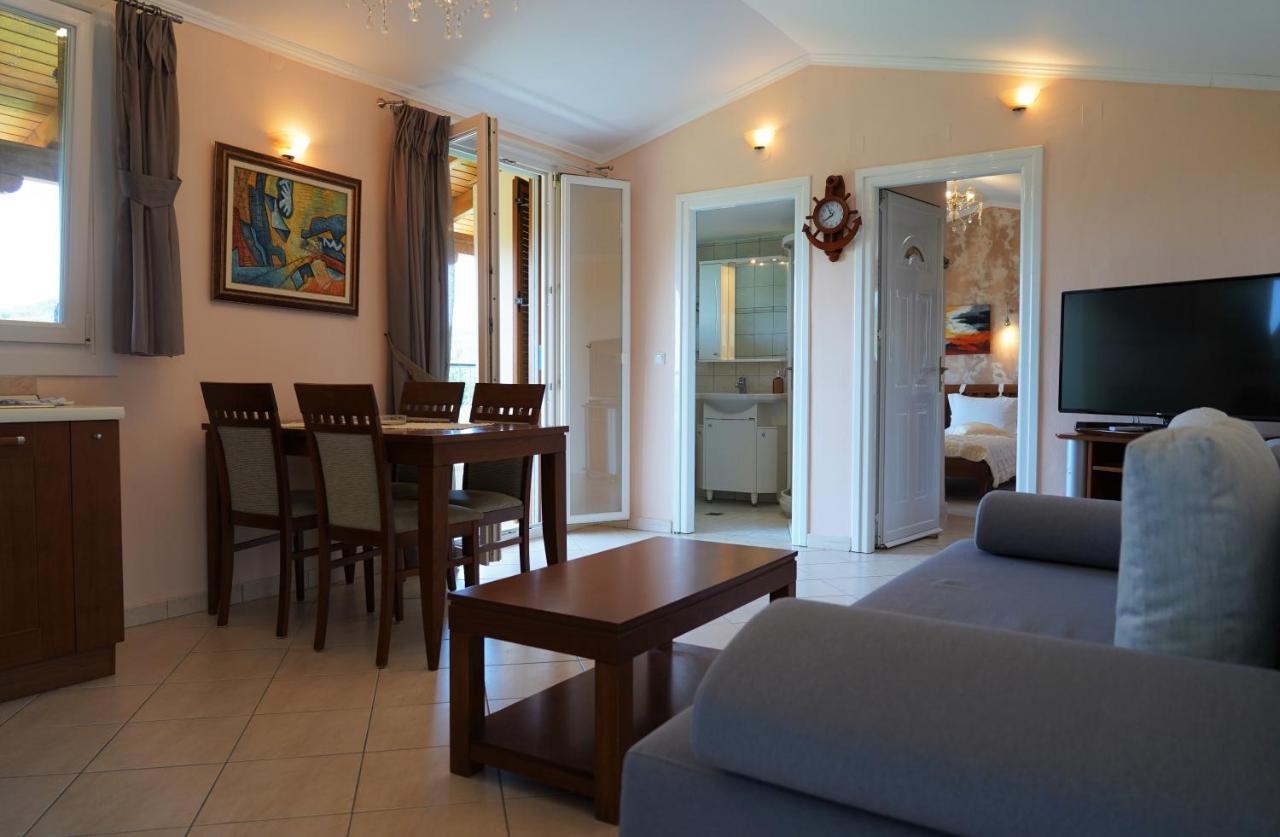 פארגה Villa Ilias מראה חיצוני תמונה