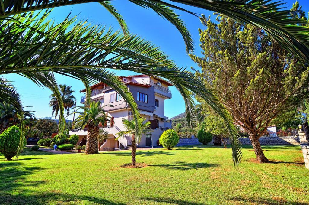 פארגה Villa Ilias מראה חיצוני תמונה